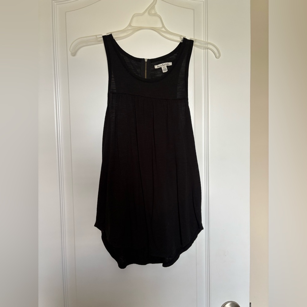 American Eagle Black Sleeveless Top